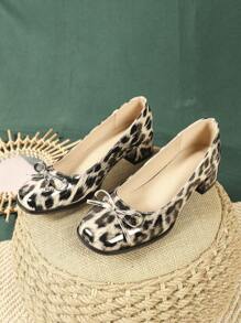 Apricot Leopard Print