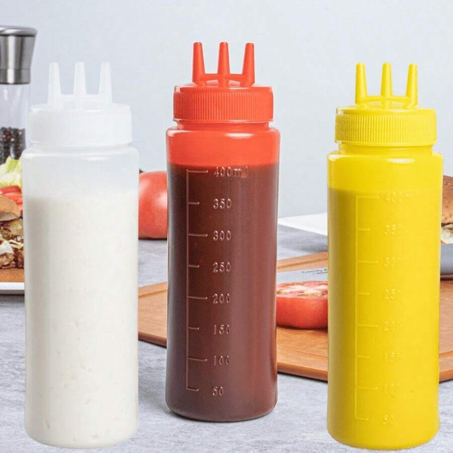 3pcs 3-Hole Extrusion Bottle, Ketchup Extrusion Plastic Condiment Extrusion Bottle, Sauce Ketchup Mustard Syrup Barbecue, Kitchen Crafts Extrusion Bottle