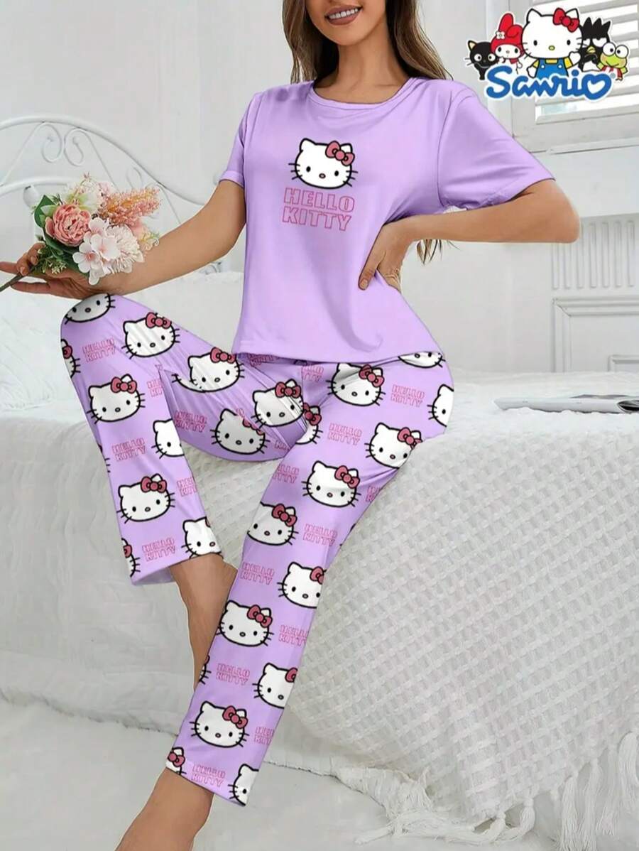 Sanrio Set da notte Hello Kitty Sanrio da 2 pezzi, composto da maglietta a maniche corte con collo tondo e pantaloni lunghi, con stampa a cartoni animati e lettere, pigiama comodo