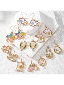 Epoxy Dried Flower Earrings