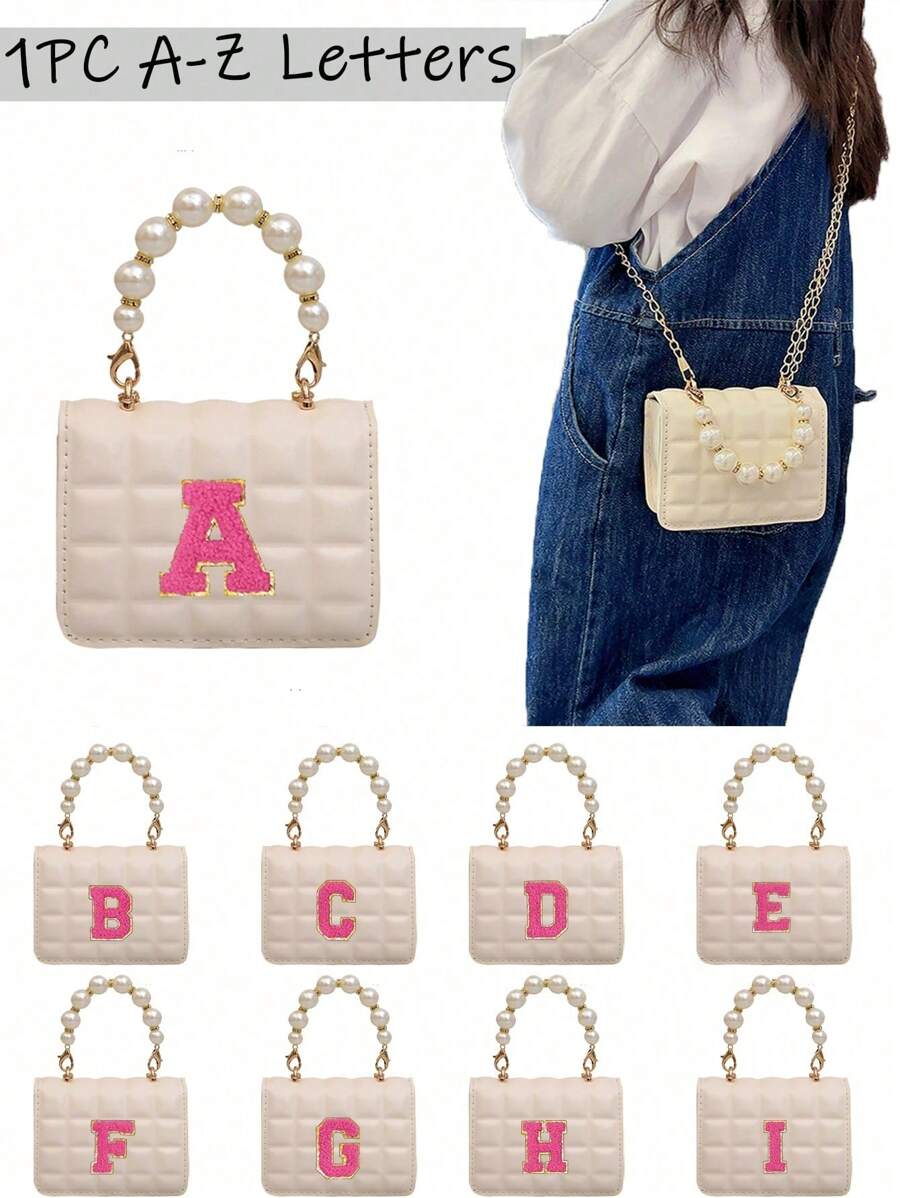 1 pièce Lettres A-Z DIY, boucle magnétique mode en PU, mini grille en creux de fille mode, sac à main perle simple et polyvalent, sac bandoulière de messager, convient pour sortir, convient pour un usage quotidien, cadeau parfait pour les amis et la famille (Il y a des éraflures et des bosses à la surface des perles, ce qui est inévitable)