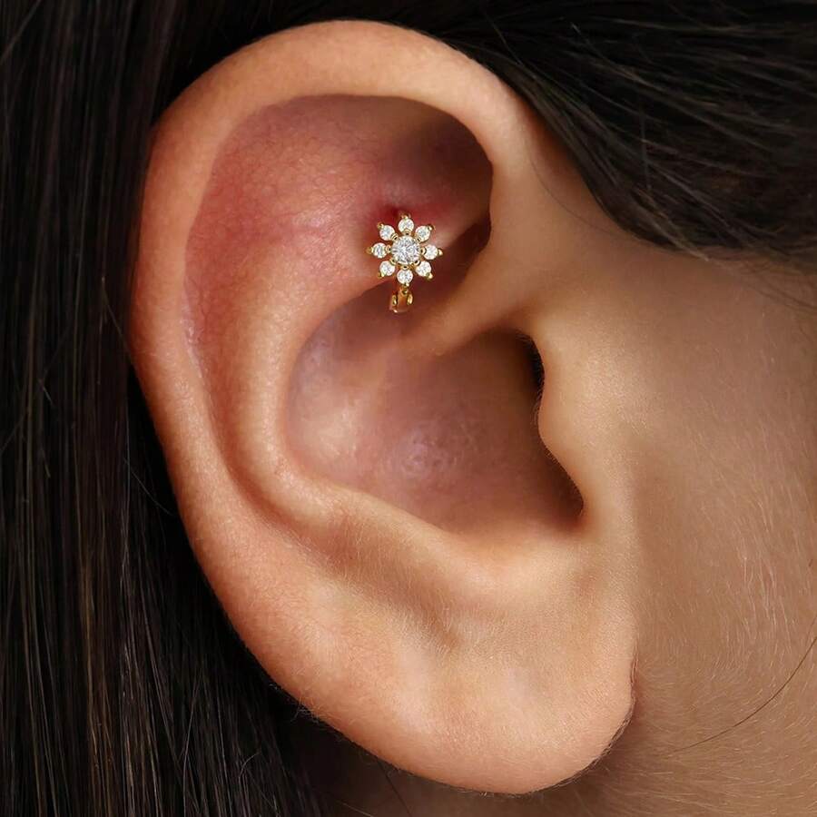 1 Peça Brinco Argola Pequena com Zircônia, Brinco Dourado 18K com Florzinha, Brincos de Cartilagem, Labrete, Tragus, Hélix, Joias de Piercing