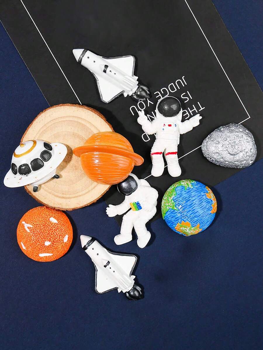 6pcs/Set Space Series Astronaut, Spaceship, Flying Saucer Refrigerator Magnets, Astronaut Creative Home Decor Magnets