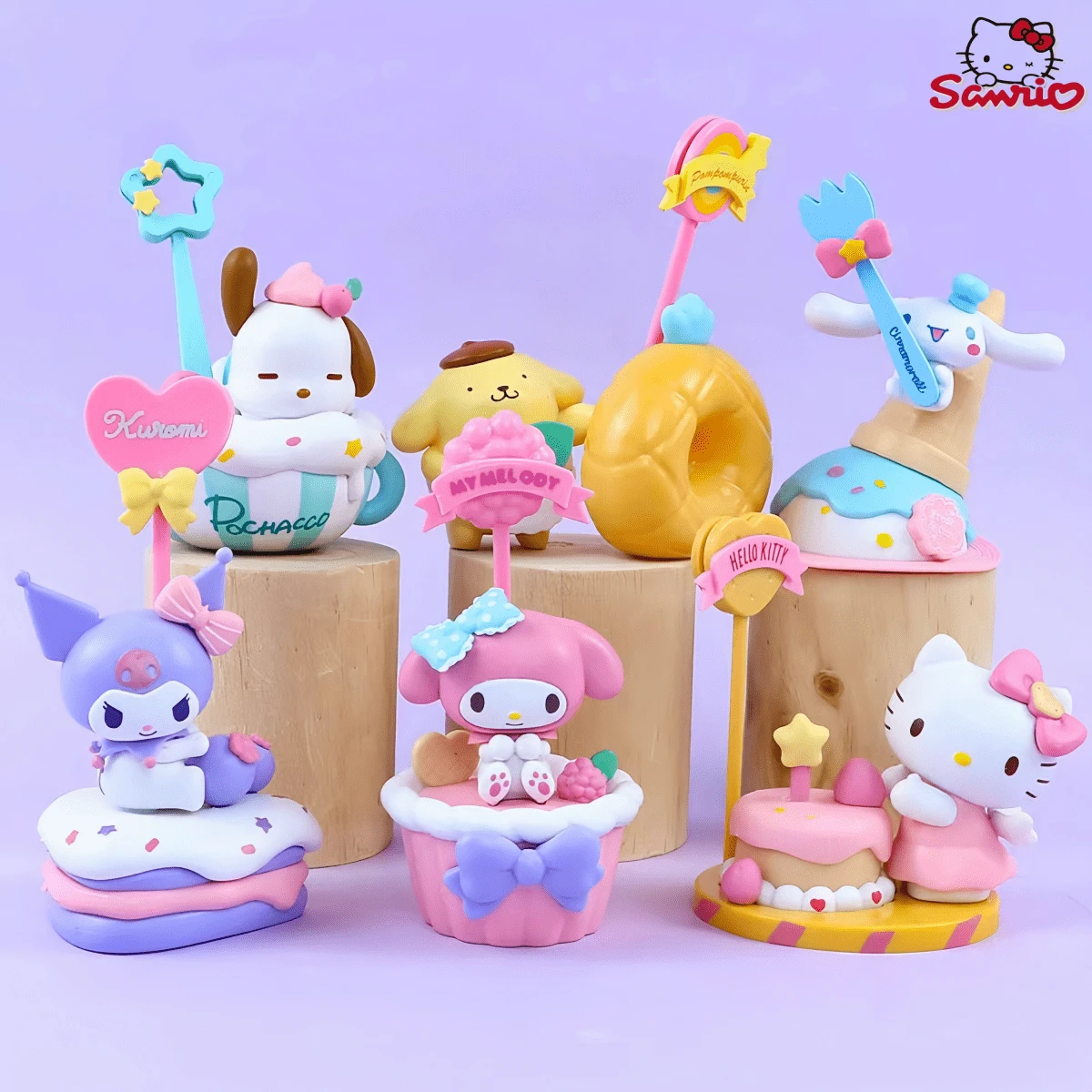 Sanrio 1 Pieza de la Serie de Postres de la Familia Sanrio en Caja Sorpresa - Decoración para la Mano, Regalo de Cumpleaños, Decoración de Escritorio de Oficina, Clip para Tarjetas de Visita y Fotos
