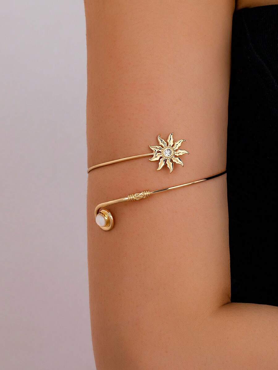 1 Pc Women Arm Cuff Sunburst Design Upper Arm Bangle Bracelet Fashion Body Jewelry Accessories