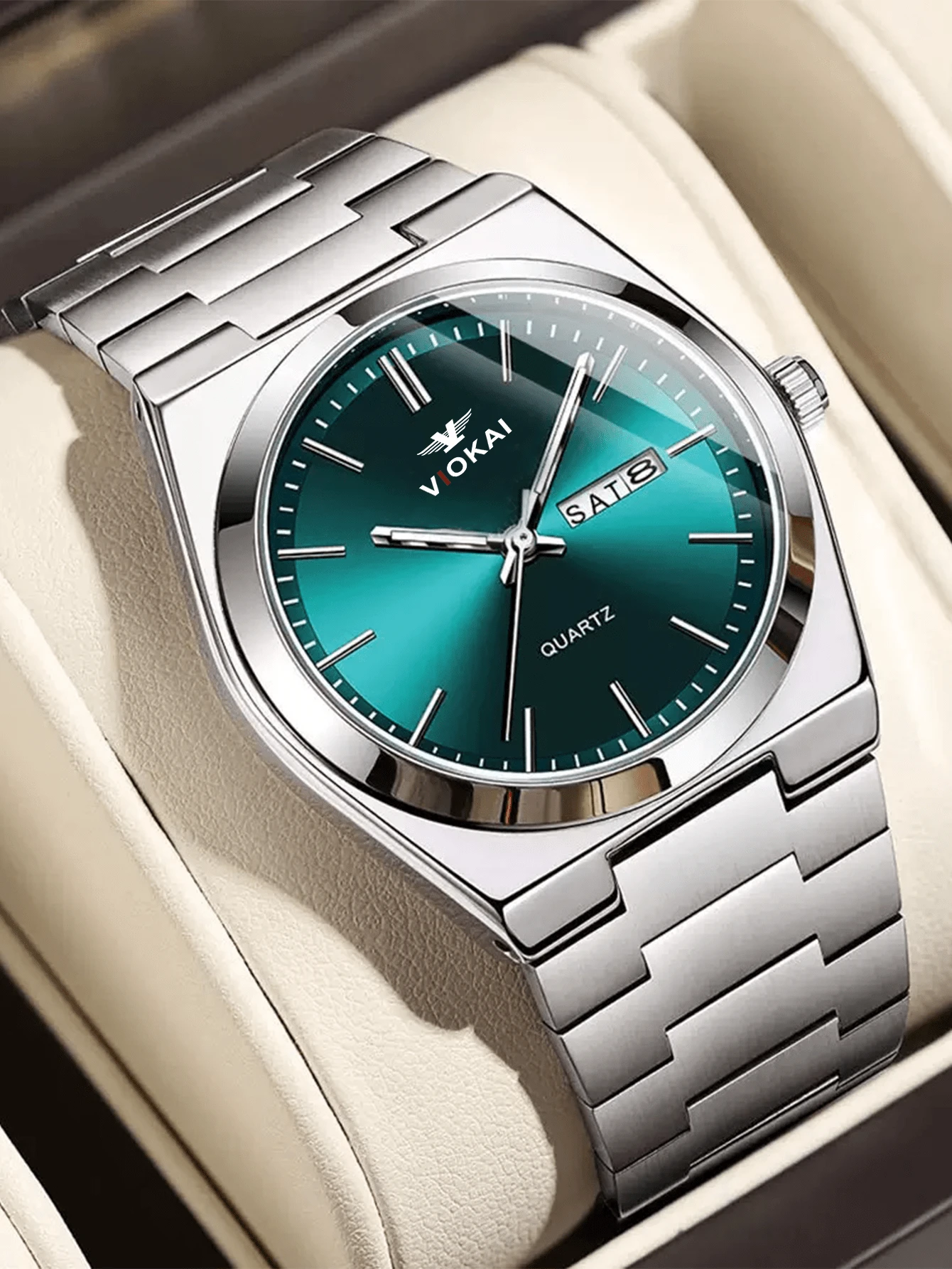 A Stylish, Fashionable, Casual, Business, Minimalist, High-End, Calendar, Stainless Steel Round Men's Watch.