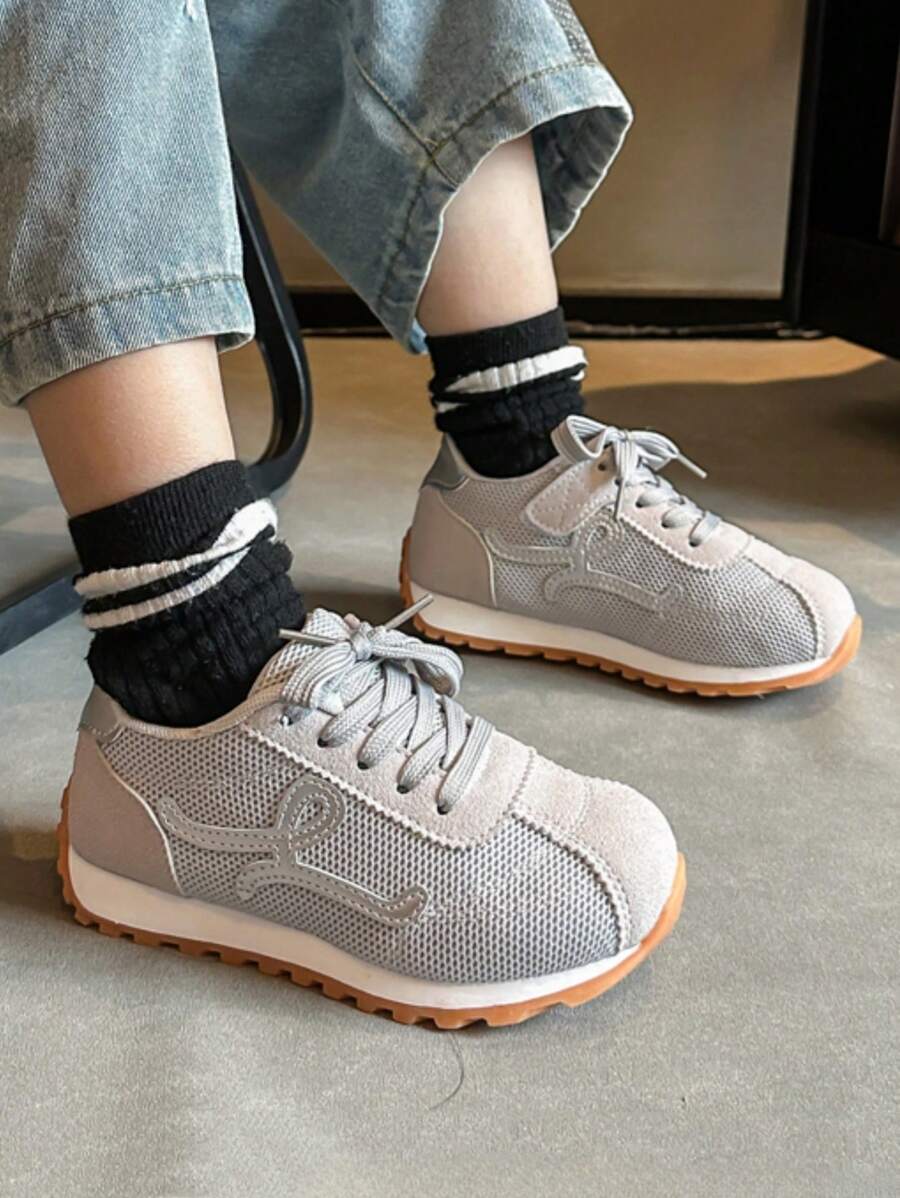 Spring New Children Sports Shoes, Big Kids Casual Mesh Sneakers, Breathable Lace-Up Low-Top Running Shoes, Versatile For Boys And Girls, Comfortable Campus School Shoes