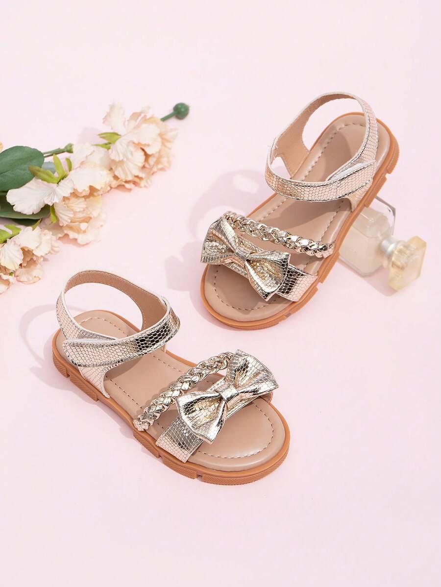 1 par de nuevas sandalias de verano lindas para niña bebé que aprende a caminar, sandalias de playa con flores para bebé, sandalias planas romanas antideslizantes para niñas para exteriores y vacaciones