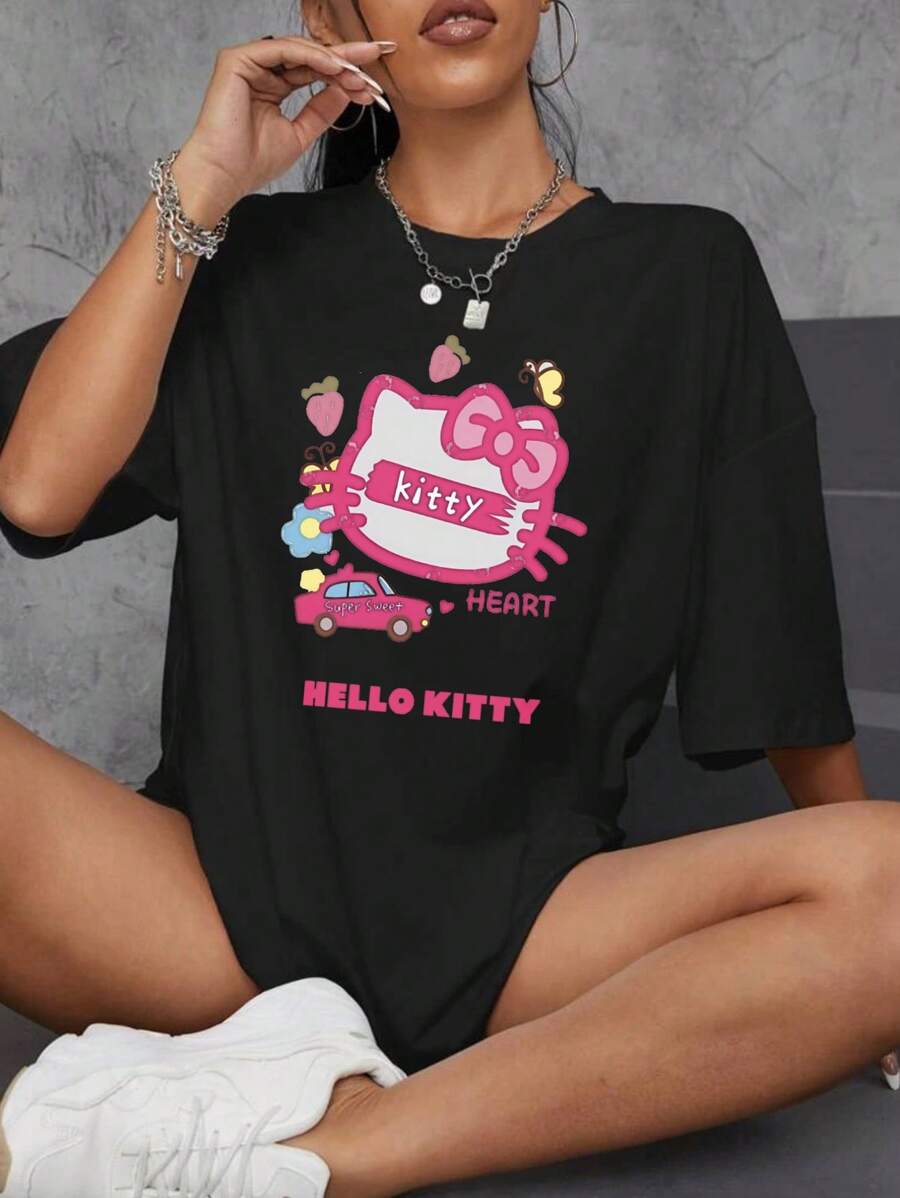Sanrio 1 pieza Camiseta de mujer de manga corta y cuello redondo con estampa de dibujos animados de Hello Kitty, prenda superior gráfica para ropa informal de verano, ropa interior y atuendos para mujer con personajes como Kuromi y My Melody