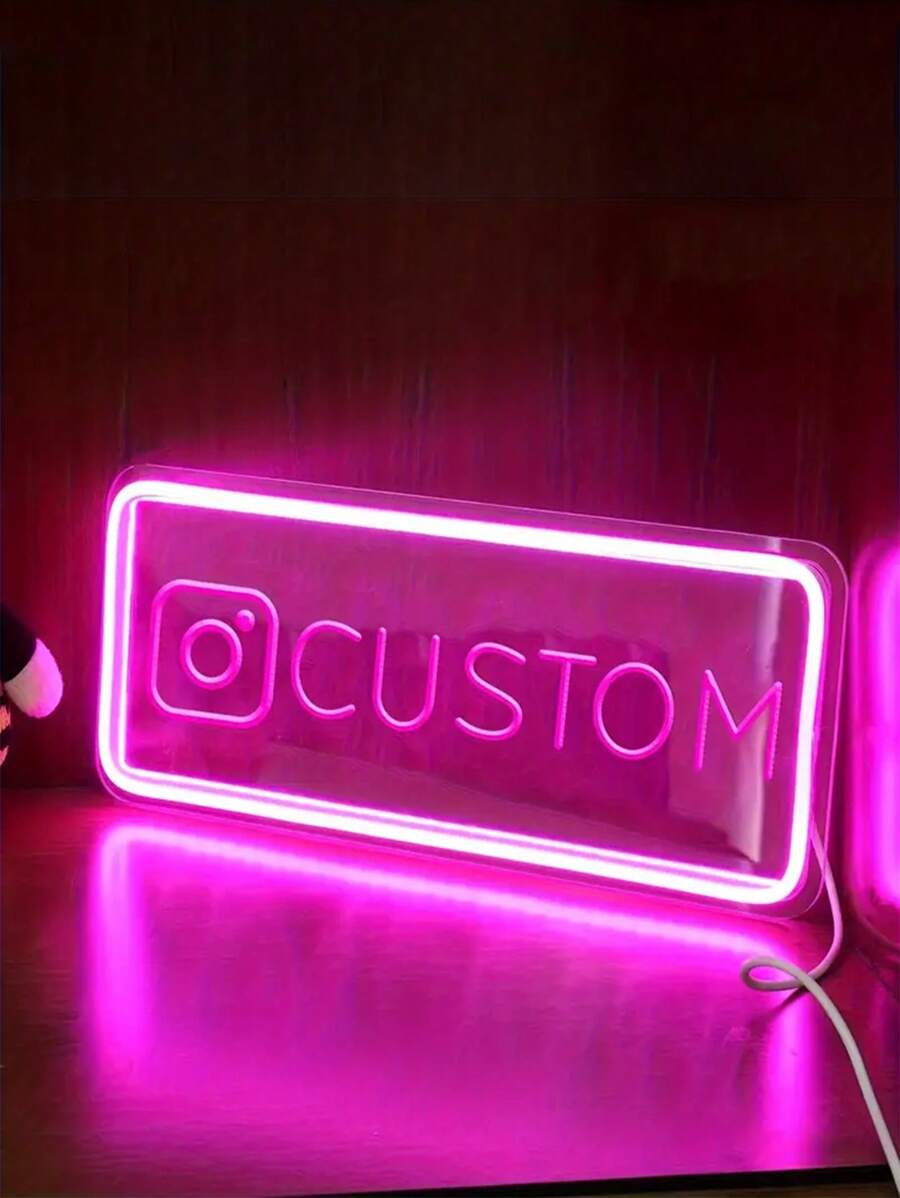 Néon personnalisé, lampe LED à impression UV personnalisée, luminosité réglable, alimentée par USB, fixation murale, à usage multiple pour chambre, salon, bar, dortoir, parc d'attractions, école, bureau, décoration de fête, cadeau idéal pour la maison et les amis. Néon personnalisé en forme d'étoile, enseigne lumineuse au néon LED personnalisée