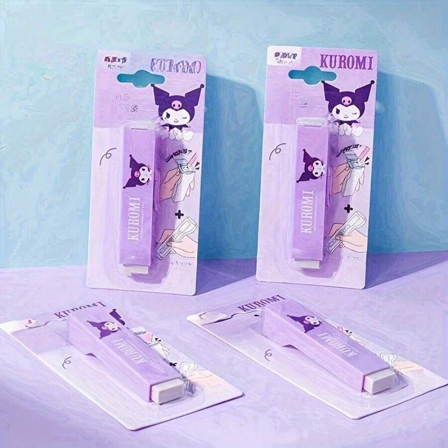 Sanrio Ensemble de taille-crayon en caoutchouc multifonction Kuromi de Sanrio, à pousser et à tirer. Retour à l'école.