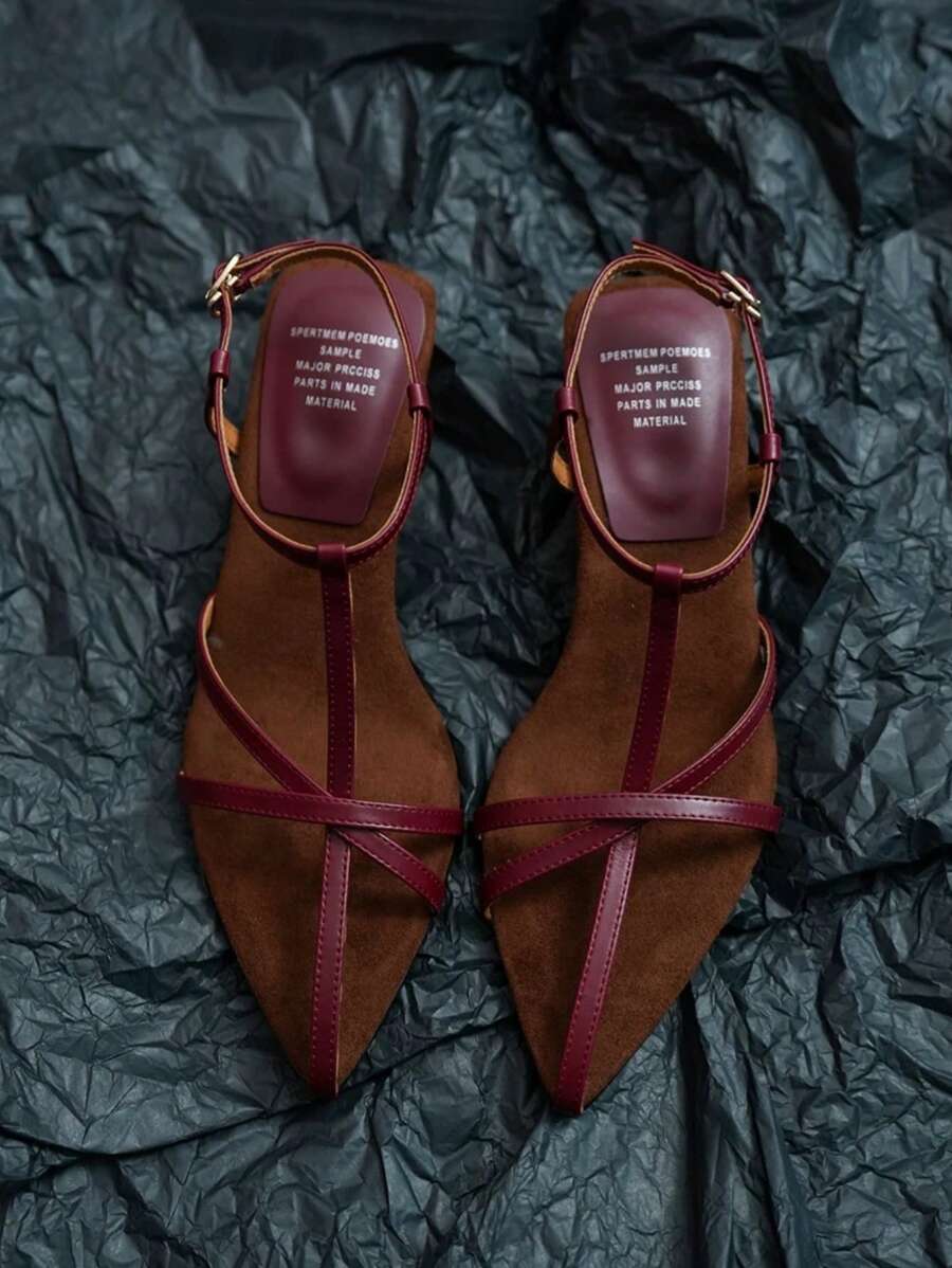 2025 Scarpe con tacco a zeppa con punta affusolata di stile francese retrò, sandali alla caviglia minimalisti alla moda da donna