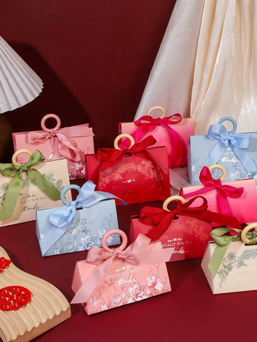 Elegant European Style Gift Box, Triangle Shaped Pearl Floral Design, Creative High-End Wedding Candy Box, Handbag For Mother's Day, Wedding, Birthday, Anniversary And Holiday Party Gift Packaging, Suitable For Candy, Chocolate, Candy And Other Items