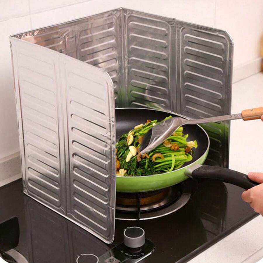 1pc, Kitchen Oil Splash Guard, Anti SplatterShield Guard, Kitchen Oil Baffle Plate, NonstickSplatter Guard, Aluminium Anti Splatter ShieldGuard,Stove Heat Insulation Baffle,KitchenGadgets ForSchool,Office,Household,Travel,Bag,Organizer,Storage Vale