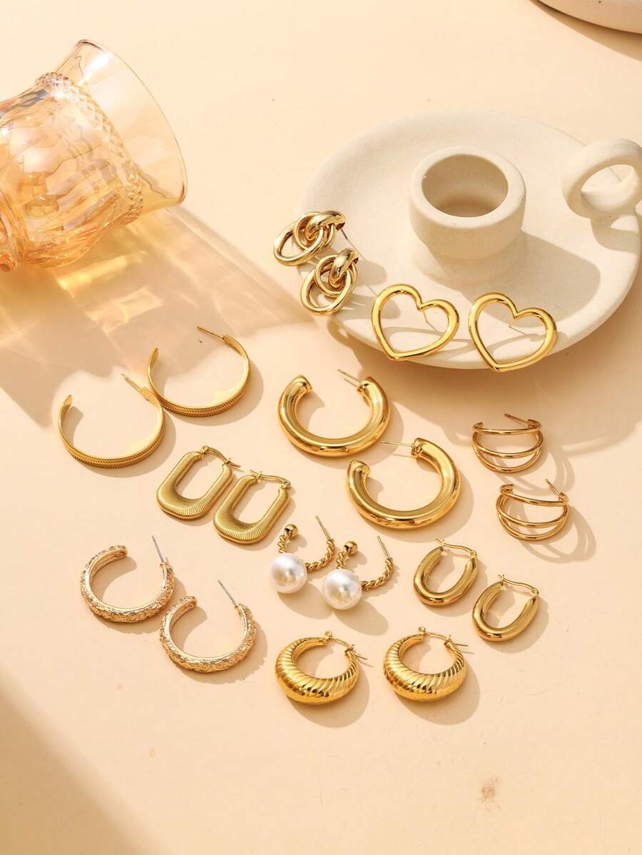 1 Pair Women's Elegant Minimalist Luxury Gold Crescent Moon & Heart Shaped Stainless Steel Earrings, Suitable For Concerts, Parties, Banquets, Holiday Gifts