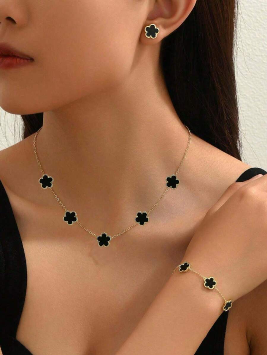 3pcs Women Fashion Elegant 5-Leaf Flower Bracelet, Necklace, Earrings Set, Stainless Steel Non-Fading, Suitable For Daily Wear, Good Gift For Friends
