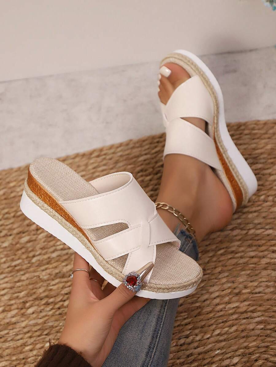 Sandalias cómodas de suela gruesa y punta redonda con tiras tejidas en color marrón, diseño de tiras cruzadas, sandalias casuales para vacaciones y playa, moda, comodidad, versátiles zapatos de verano, estilo coreano y europeo