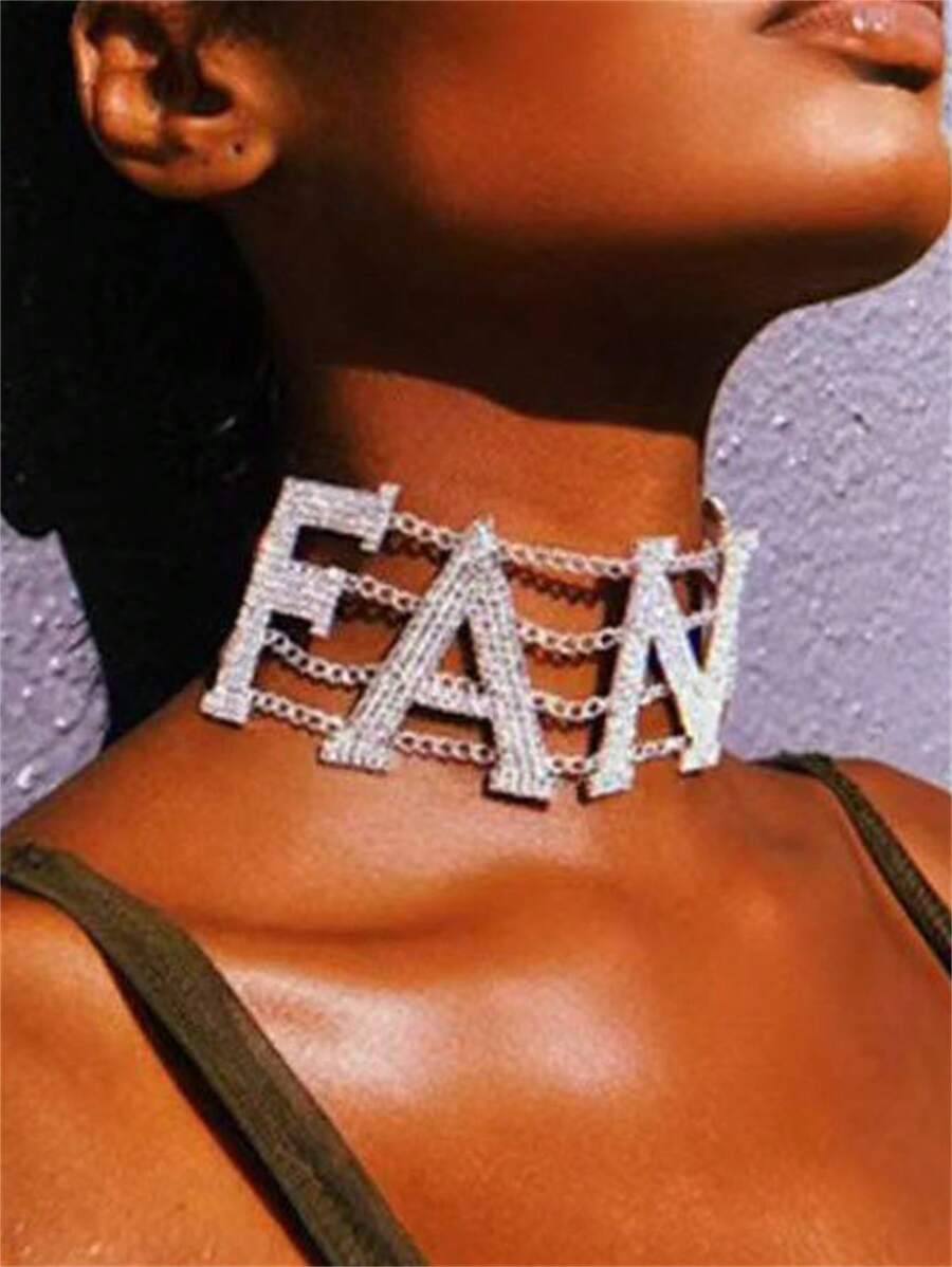 Collier de fantaisie avec strass en forme de lettre, collier ras-du-cou sexy pour fête