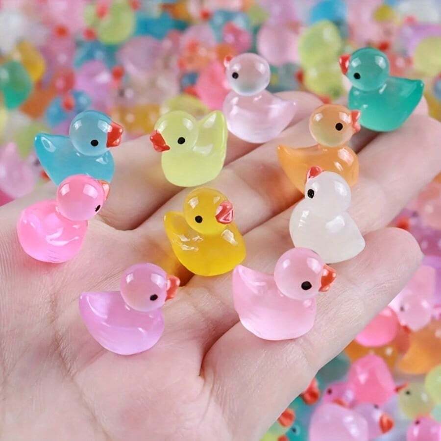 100pcs Glow-In-The-Dark Mini Rubber Duck, Mini Resin Realistic Ducks, Suitable For Gift Bag Filler, Party Favors, Easter Gifts (Random Colors), Great For Room Decor