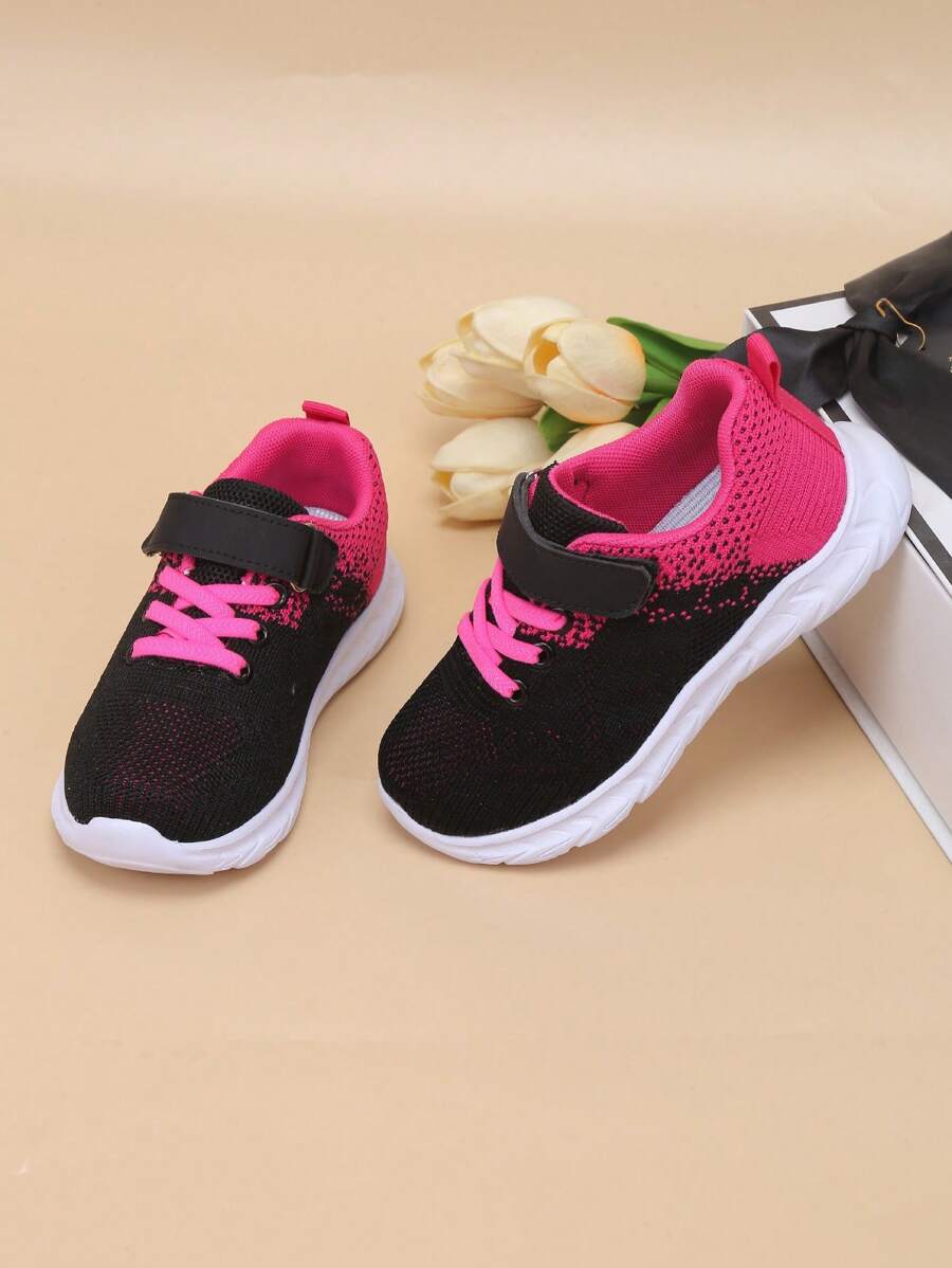 Nuevos zapatos deportivos para niños y estudiantes de verano, zapatillas informales transpirables antideslizantes para niñas