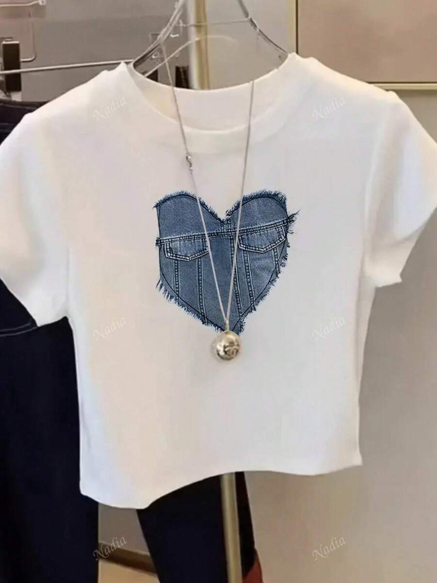 Women's Short Sleeve Casual Crew Neck T-Shirt With Heart Print, Fitted And Versatile, Spring/Summer