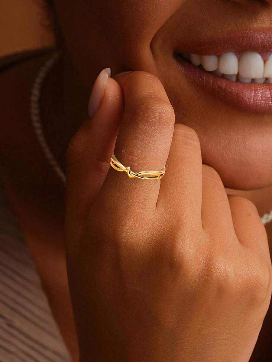 Tiny Bow Knot Eternal Stainless Steel Rings For Women, 18K Gold-Plated & Silver Color Anti Fading Waterproof Charm Ring, Wedding Minimalist Jewelry Beach Vacation Accessories , Memorial Gifts For Mom/Daughter/Best Friends