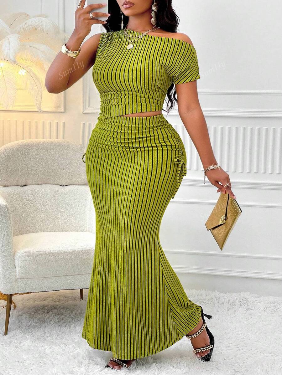 Women's Plus Size Asymmetrical Shoulder Pleated Top With Asymmetrical Hem And Mermaid Style Skirt Suit