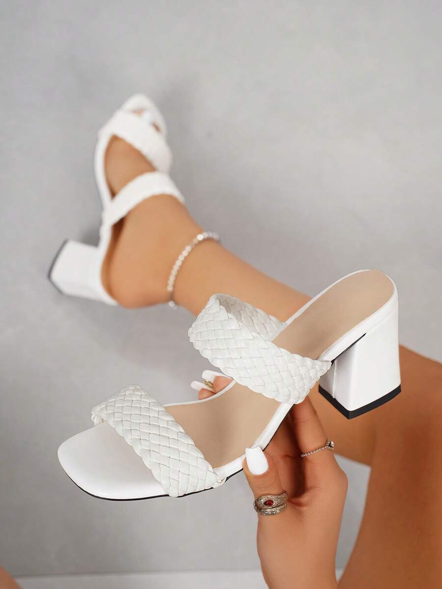 Damen Weiße geflochtene römische Sandalen, Boho Stil Plateau Pantoletten in Große Größen, Sommer Neuheit