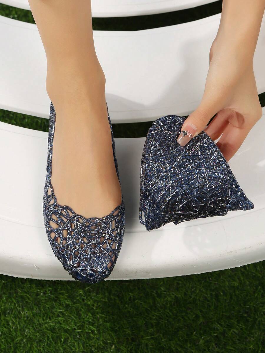 Women's Summer Hollow Flat Crystal Jelly Sandals,Crystal Jelly Flat Shoes, Closed Toes, Soft Beach Shoes, Middle-Aged And Elderly Nostalgic Retro Mom Shoes,Mother's Day Gift, Valentine's Day Gift, Teacher's Day Gift