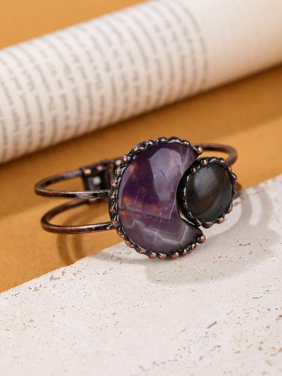 1pc Vintage Style Purple Amethyst Moon Shape Combine Natural Sunstone Exaggerated Big Handmade Welding Electroplated Bronze Color Bracelet, Women Party Gift (Natural Sunstone's Color & Shape Varies, Some Black Spots & Cracks Are Natural Phenomenon, Not Defects)