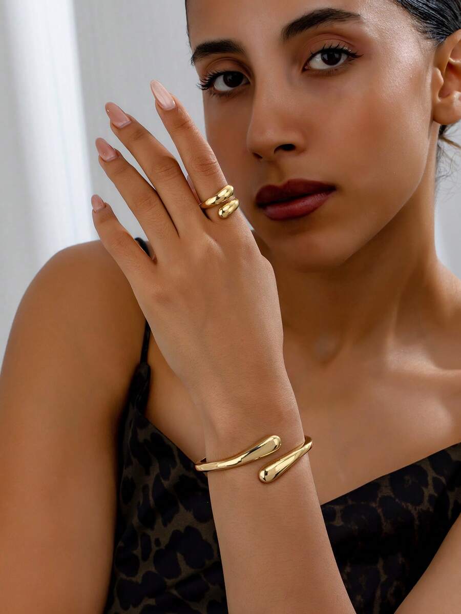Wedding Season 2pcs Minimalist Elegant Teardrop Jewelry Set, Including 1 Bracelet And 1 Open Ring, Suitable For Daily Life And Parties, Excellent Gift For Women