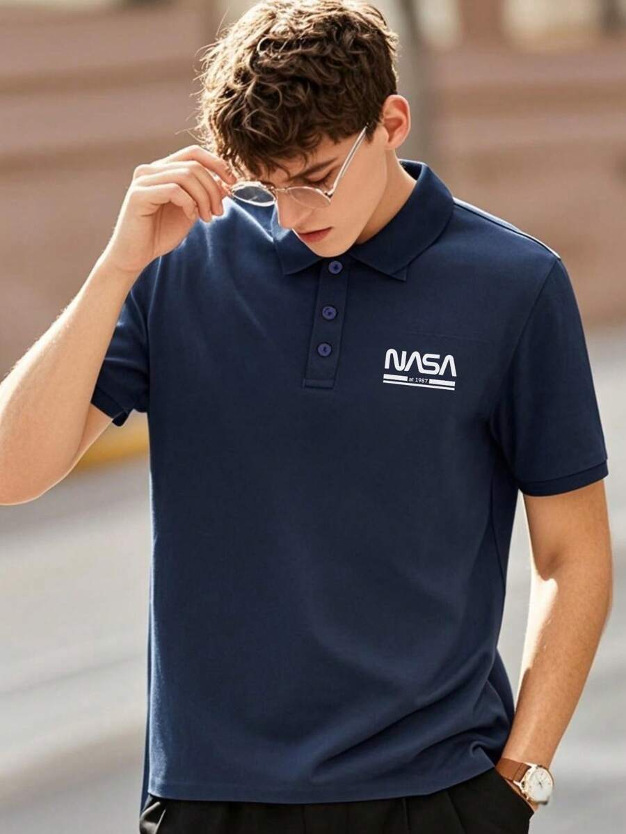 Camisa polo de manga corta con diseño sólido clásico informal para hombres