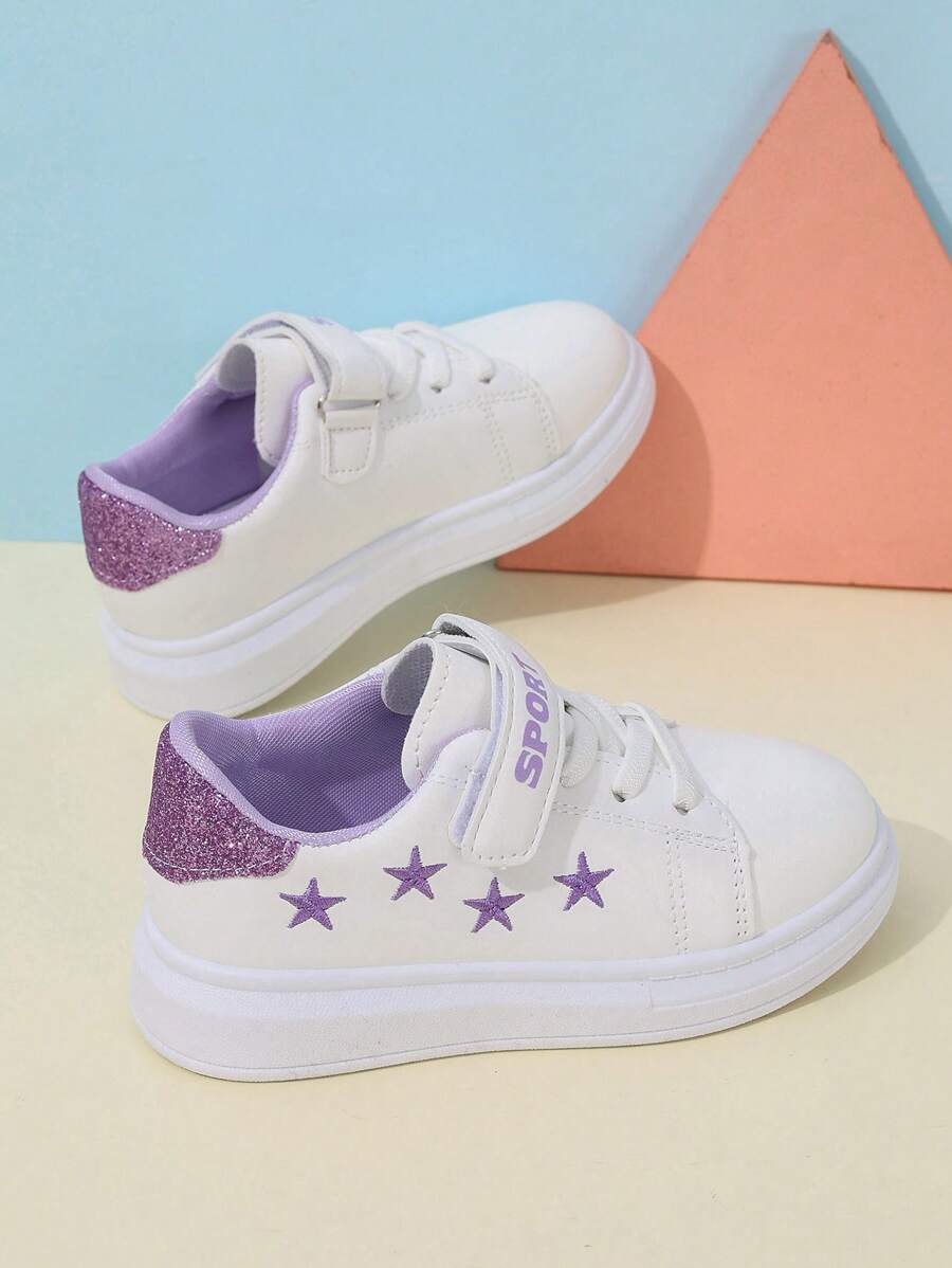 1 par de zapatillas casuales para niños, con diseño bordado y decoraciones en forma de estrella, de material de PU, apropiadas para actividades al aire libre y uso en todas las estaciones