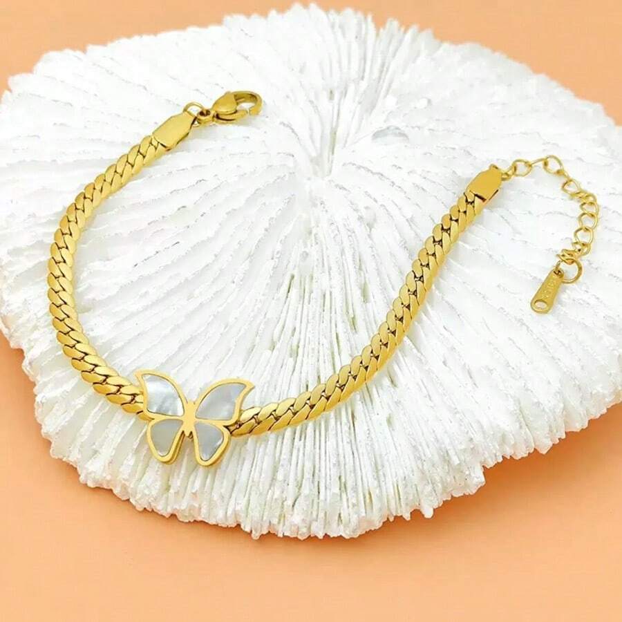 1 pièce Bracelet minimaliste en acier inoxydable avec chaîne coup de fouet et papillon coquille blanche, convient pour la tenue de tous les jours ou de travail des femmes