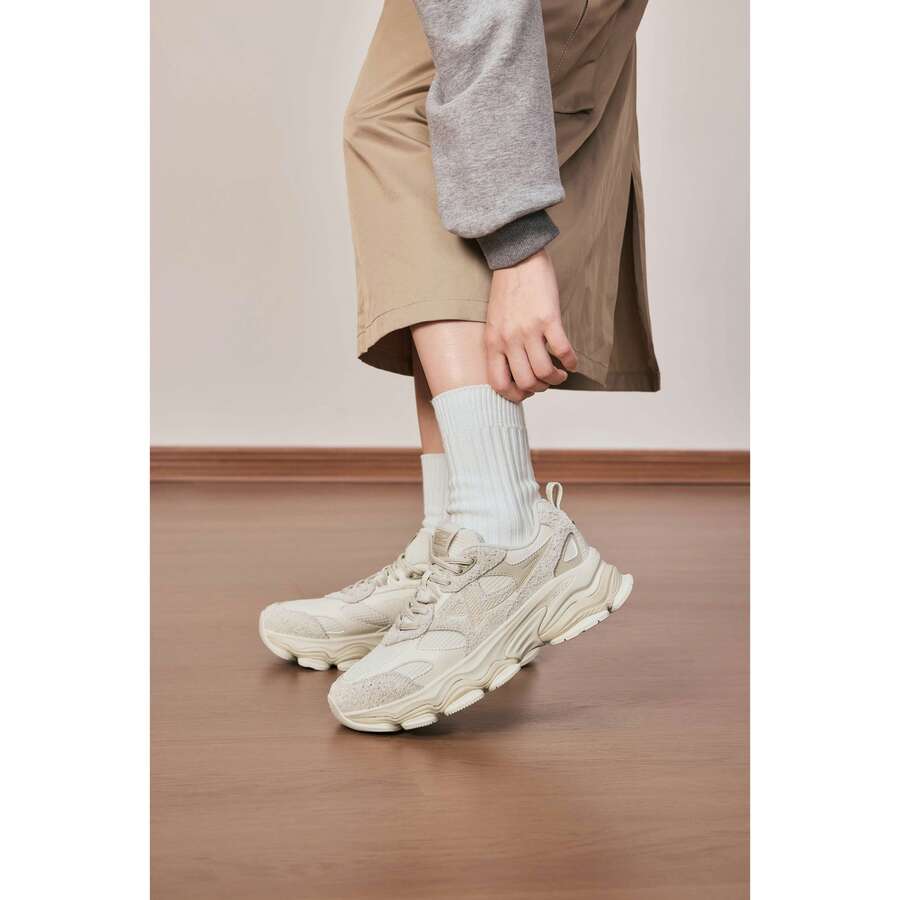 XTEP Women's Mountain And Sea Casual Shoes 2025 Retro Women's Shoes Versatile Fashion Thick Soled Tall Chunky Sneakers Lightweight Sports Shoes 875118320006