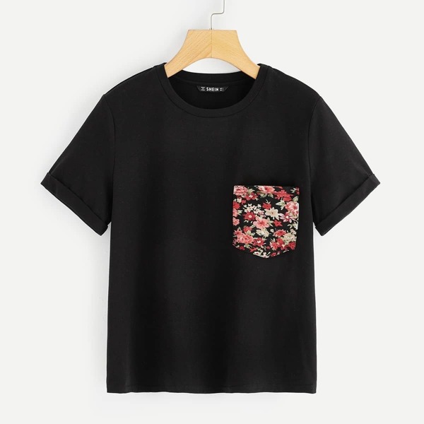 Floral Pocket Patched T-shirt
Floral Pocket Patched T-shirt