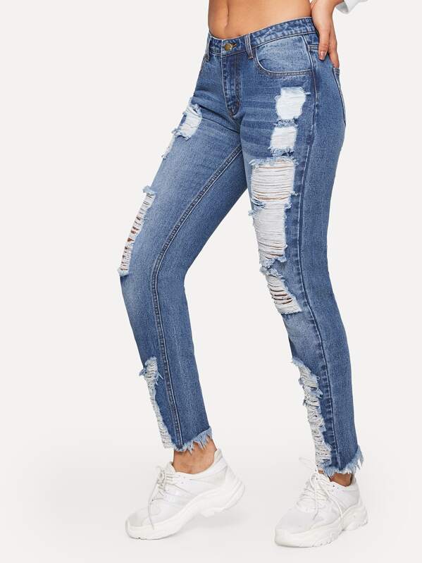 Рваные выбеленные брюки с необработанным подолом, Gigi 
Рваные выбеленные брюки с необработанным подолом, Gigi