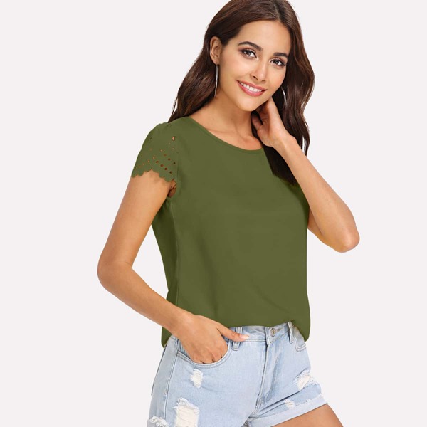 Keyhole Back Scallop Laser Cut Top
Keyhole Back Scallop Laser Cut Top