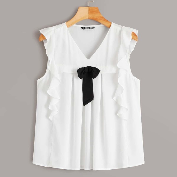 Ruffle Trim Bow Front Top
Ruffle Trim Bow Front Top