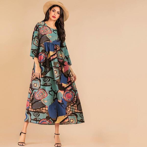 Ruffle Hem Graffiti Print Longline Dress 
Ruffle Hem Graffiti Print Longline Dress