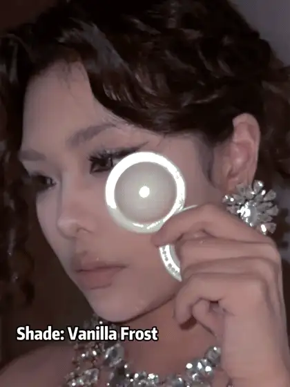 SHEGLAM Iluminador lunar Glow - Polvo iluminador con brillo multidimensional de vainilla helada, acabado brillante, reflejos azul-verde, multiusos para el rostro, maquillaje de belleza, cosmética para mujeres y niñas, perfecto para otoño e invierno, ideal para el estilo Y2K, moda elegante, adecuado como regalo de cumpleaños, listo para fiestas de Halloween, mejor color