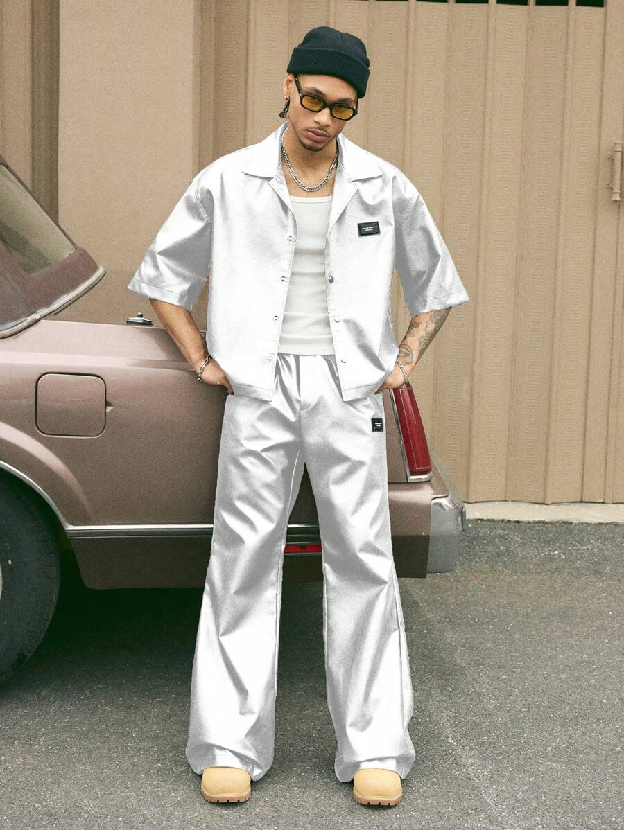 AXEPEAK Conjunto de camisa de manga corta y pantalón de piel de pu con botones y solapa ancha para hombre, listo para el streetwear