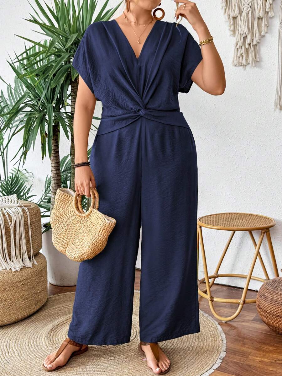 SHEIN Holidaya Elegante jumpsuit a tinta unita con scollo a V e pieghe sulla parte anteriore, per taglie curvy, stile casual da pendolare, adatto per primavera ed estate