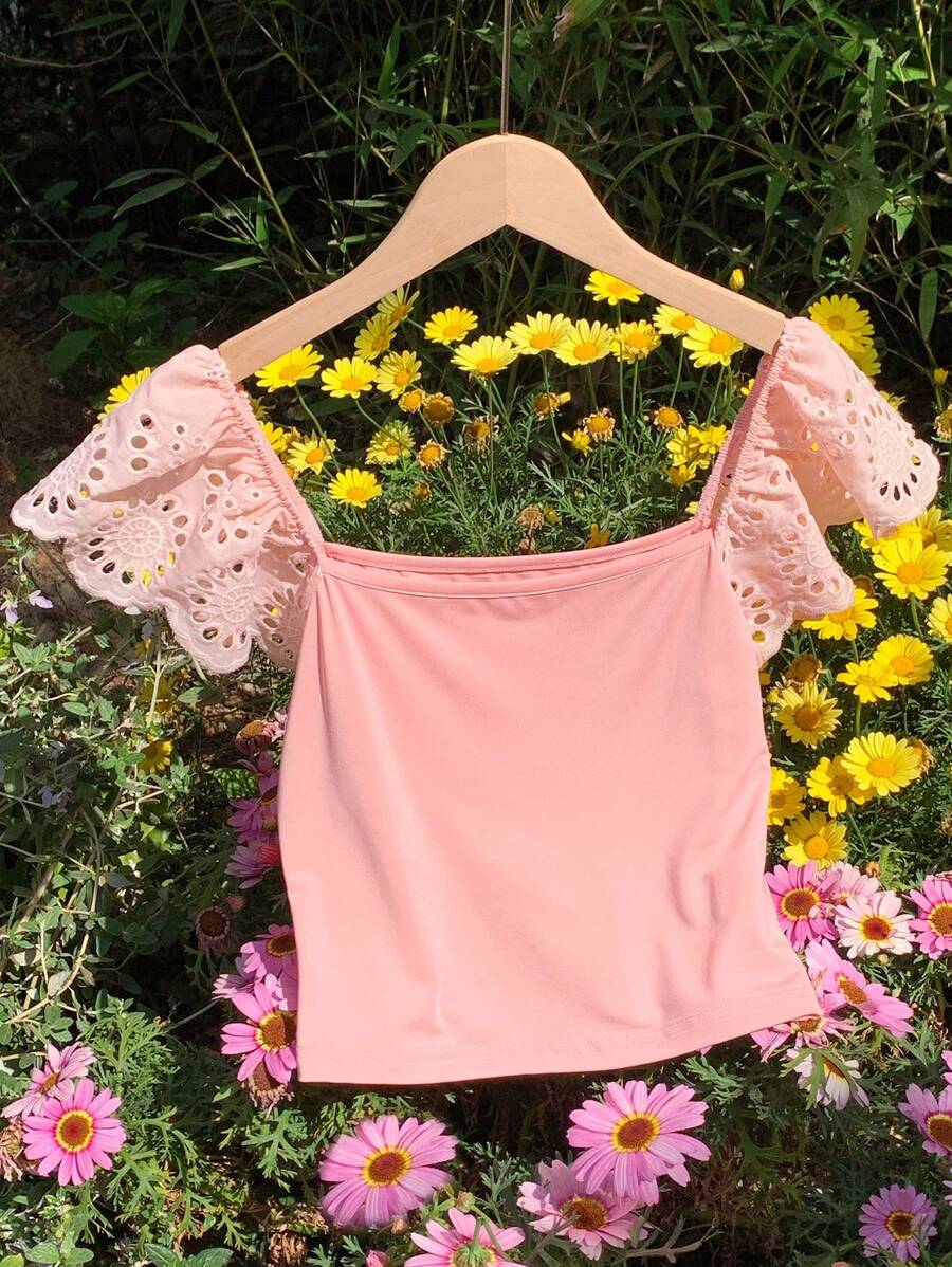 Comfortcana Maglietta estiva da donna con scollo quadrato, maniche a volant e ricamo traforato
