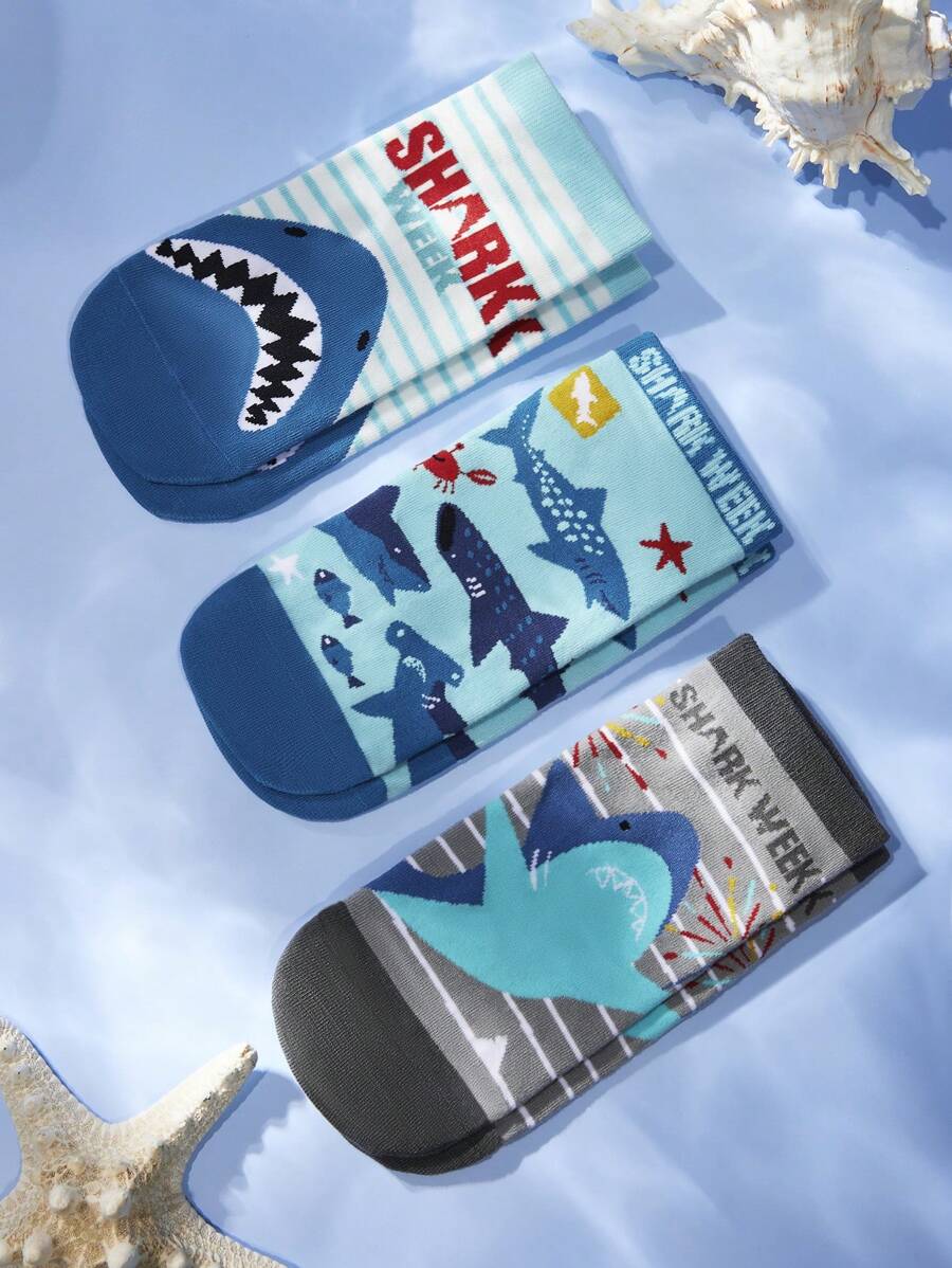 Shark Week X SHEIN 3 pares de calcetines casuales de tobillo suaves, transpirables y que absorben la humedad con patrón a rayas de tiburón, grises y azules, cortos y fashion, con refuerzo en la punta y el talón para mayor durabilidad, unisex para hombres y mujeres, para todo el año