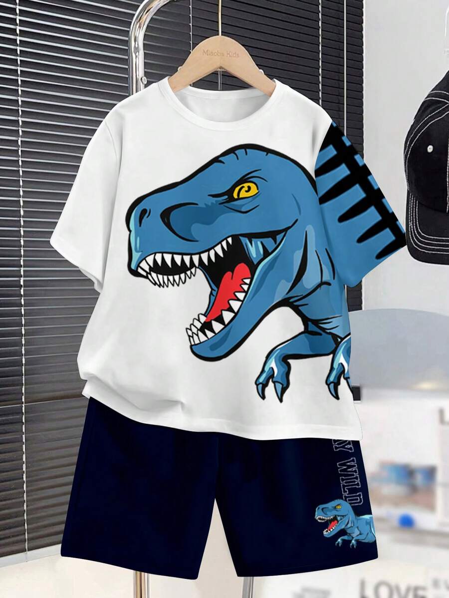 SHEIN Conjunto informal de 2 piezas para niño preadolescente que incluye camiseta de manga corta con cuello redondo y estampado de dinosaurios de dibujos animados, y pantalones cortos, adecuado para el verano
