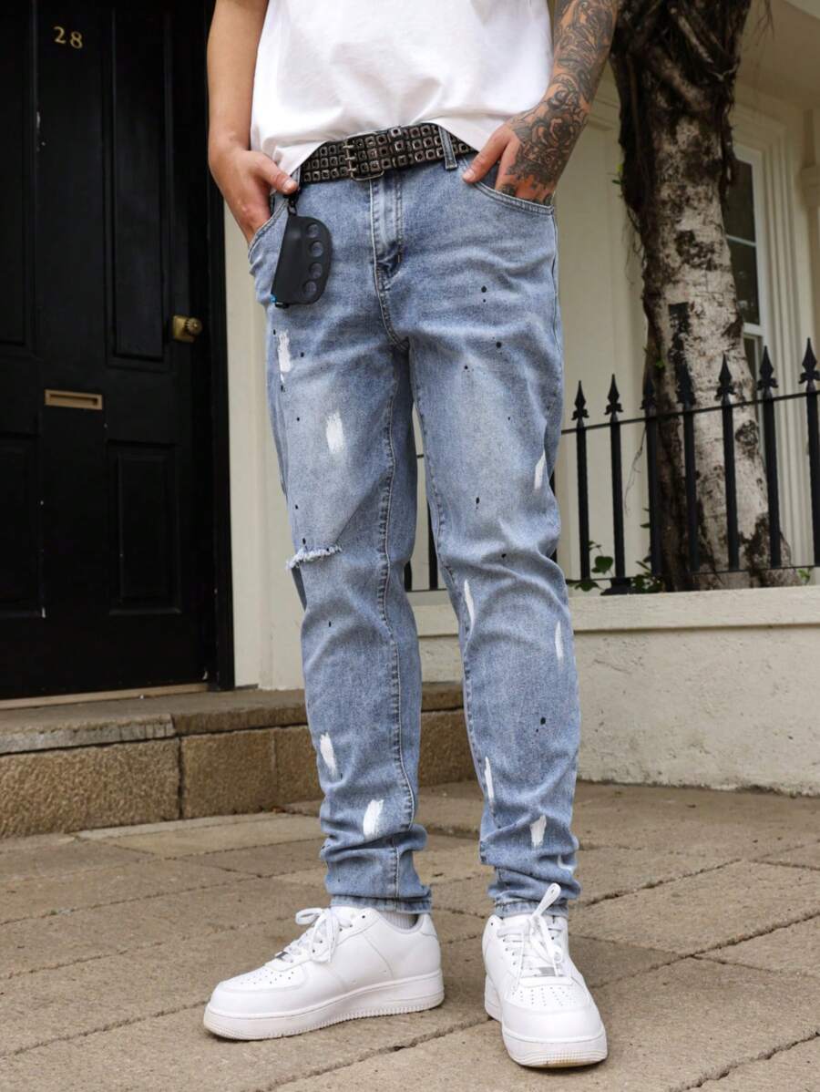 Manfinity LEGND Men's Casual Washed Ripped Slanted Pocket Denim Jeans