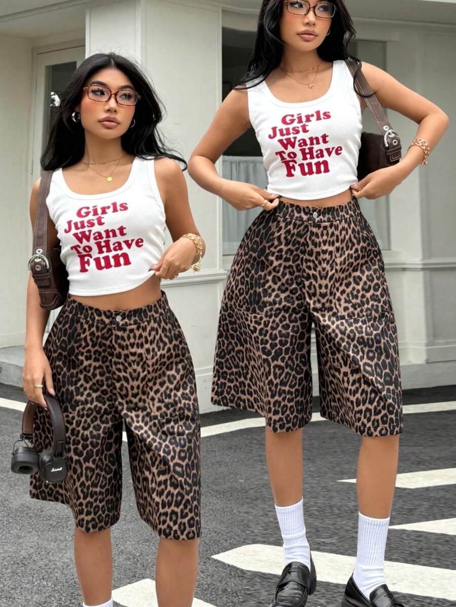 SHEIN Set da 2 pezzi: Maglietta a girocollo con stampa a rete e dettagli con arricciatura e pantaloni cargo con stampa leopardata sulla tasca, stile casual sportivo per ragazze adolescenti per il ritorno a scuola