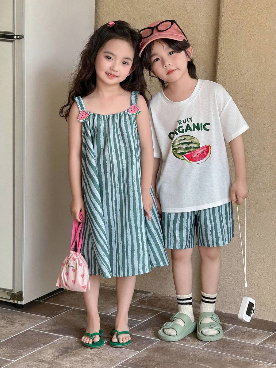 SHEIN Genkimix Kids Vestito estivo casual e senza maniche da ragazza, linea ad A, morbido, con stampa a fette di cocomero, dolce e carino