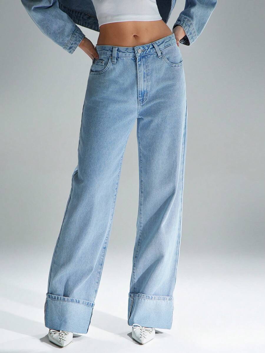 Denimoi Jeans a gamba dritta con vita bassa, orlo con risvolto, vestibilità rilassata